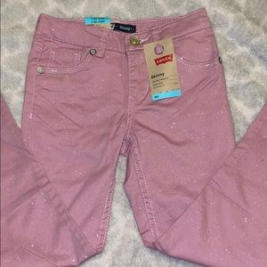 Girl’s Skinny Levi’s Size 6 Reg Pinkish Color